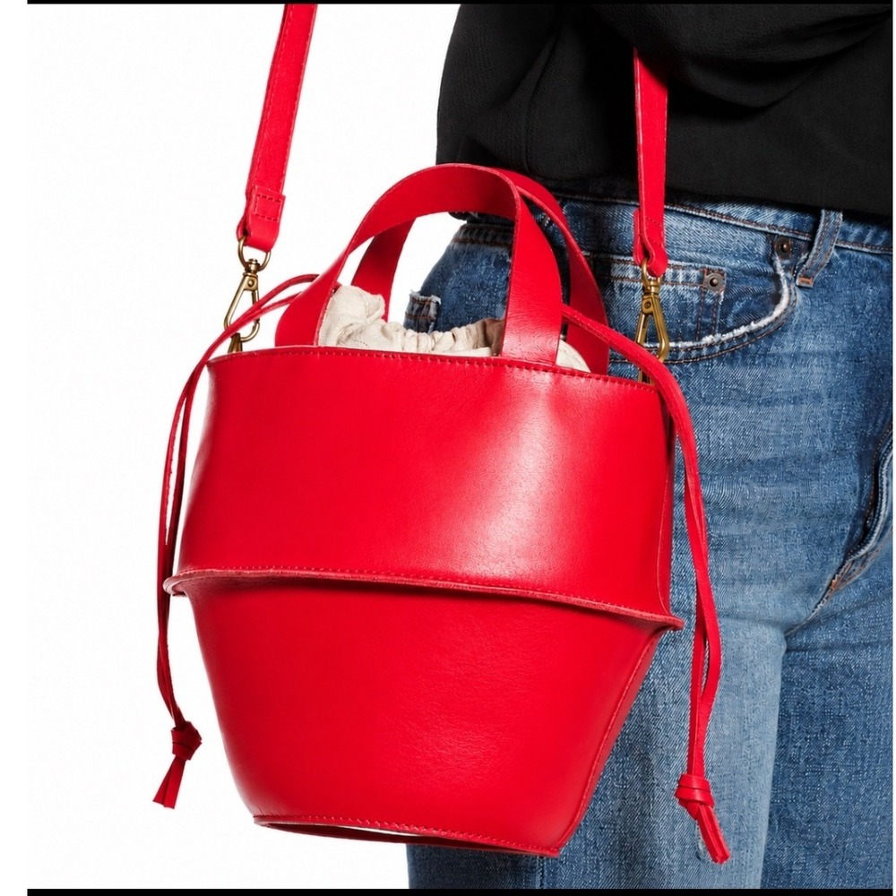 Madewell Leather Bucket Bag Drawstring Crossbody Purse Streetwear Contemporary